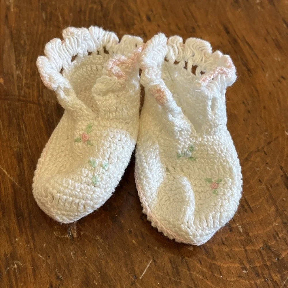 Vintage Pair Hand Crocheted Baby Shoes Booties Pink Floral Accents Ruffles